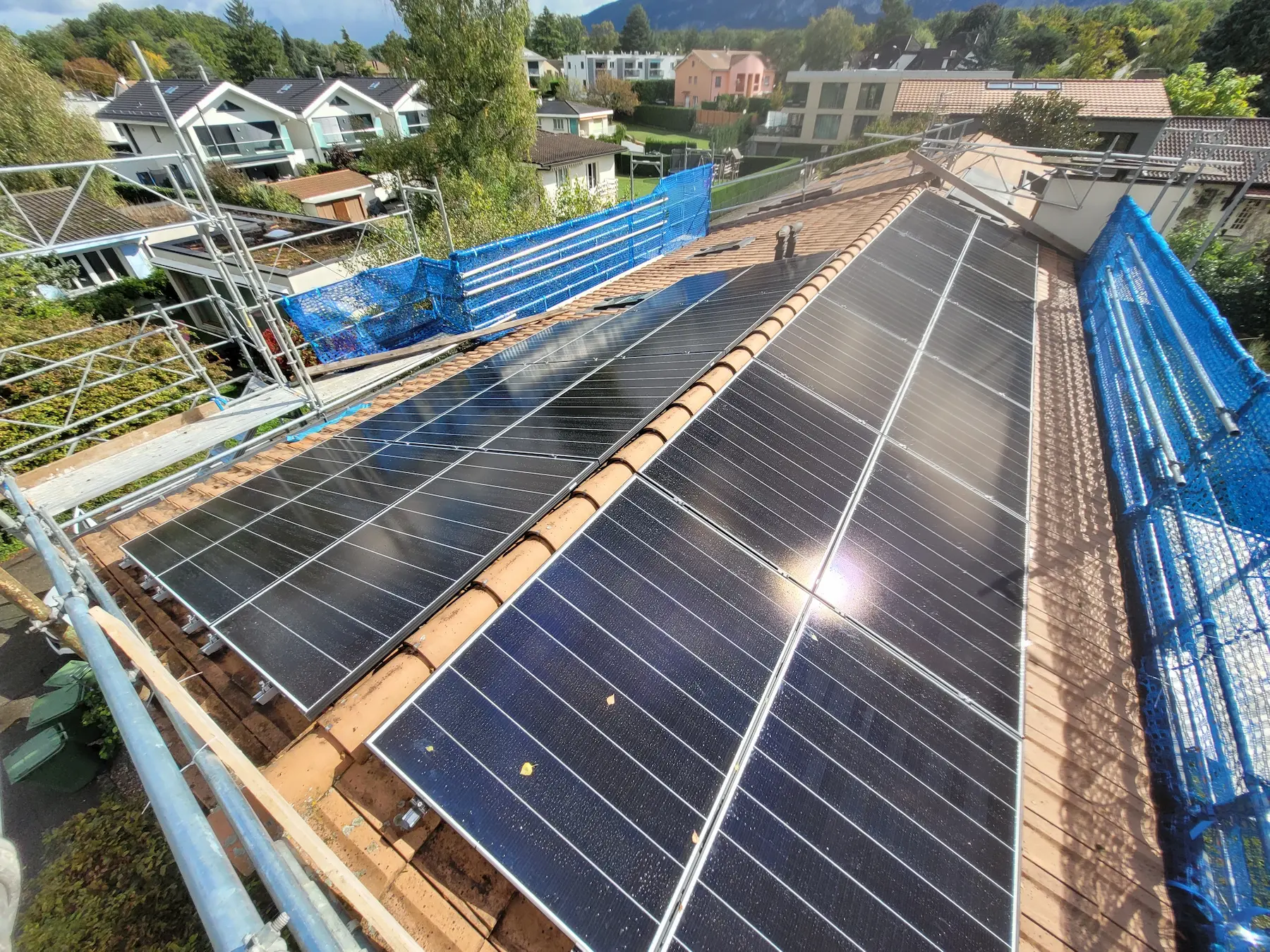 Installation solaire sur tuiles mécaniques